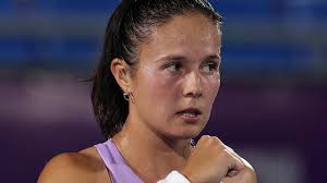 Bartoli to rescue of returning Arantxa