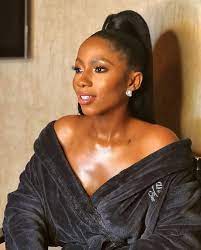 We did not find results for: Packing Gel Styles For Round Face 20 Best Nigerian Weavon Hairstyles For 2021 Hairstylecamp Both Men And Women Who Have Round Head Shapes Can Experiment Always Ask Your Hairdresser To