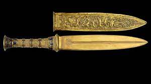 King Tut S Dagger Was Made From A Meteorite Researchers Say Abc News