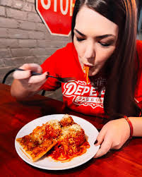 Hola England, Arkansas 🤙🏼 We hope this Holiday week is going well. You  can catch us 2x this week 🤟 Tuesday will be lunch 11-2 only ⚠️ Wednesday  is Thanksgiving pickups only.