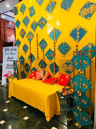 Mehendi Decor Idea With Kites Behind Bridal Seat Mehendi Decor Ideas Mehndi Decor Wedding Backdrop Decorations