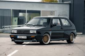 Image result for Gris 1989 ARO