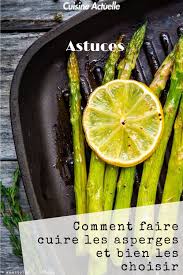Faîte blanchir les asperges cinq minutes à l'eau bouillante puis faire cuire à la poêle pendant environ 10 minutes. Comment Faire Cuire Les Asperges Et Bien Les Choisir En 2020 Cuire Les Asperges Cuire Des Asperges Vertes Asperge