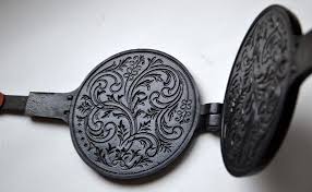 Coat lightly with nonstick spray. Vintage Waffle Maker Norwegian Krumkake Iron Pizzelle Press Etsy Waffle Maker Cookie Maker Pizzelle Iron
