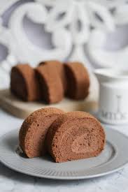 Super Fluffy And Soft Japanese Chocolate Cake Roll Indulge With Mimi Recipe Cake Roll Chocolate Roll Cake Cake Roll Recipes