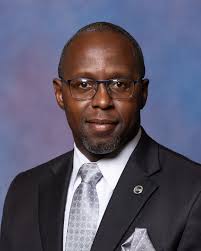 Latavia Jefferson is crowned Rocket Homecoming Queen!! Congratulations!!  #sautfamily #saut68