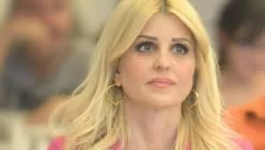 «παιξτε μπαλα» με τους σταύρο σβήγκο, γιώργο λέντζα, νικόλα ράπτη, χάρη νταρζάνο. Elena Rapth Star Gr