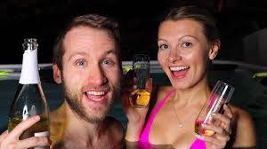 Pamela Cleland's Instagram, Twitter & Facebook