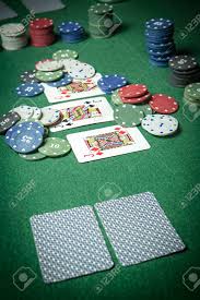 Poker deck illustrations & vectors. Karten Poker Deck Englisch Stack Poker Chips Auf Grunen Tisch Lizenzfreie Fotos Bilder Und Stock Fotografie Image 25290166