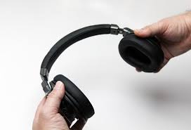 Audio Technica Ath Dsr7bt Wireless Over Ear Headphones Review Audio Technica Ath Dsr7bt Wireless Over Ear Headphones Review Macsources Over Ear Headphones Headphones Headphones Review