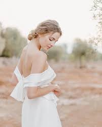 Going Crazy For Black Friday Or You Don T Mind I Literally Love Dedicate My Time To Christmas Presents But Do Not Want The Pr In 2020 Bride Gowns Bride Modern Bride