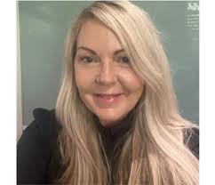 Debra Spann's Instagram, Twitter & Facebook