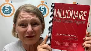 The Millionaire Real Estate Agent: It's Not About the Money It's About  Being the Best You Can Be: Gary Keller, Dave Jenks, Jay Papasan:  8601400847237: Amazon.com: Books