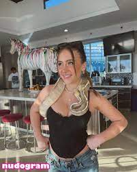 Ava Kolker  avakolker Nude Leaks OnlyFans Photo 31 - Nudogram v2.0