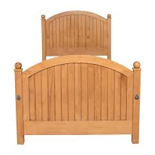 Most families' commonly availed size is the xl bed frame because they are providing enough most bed frames are made by wood and metal, but very rarely, we do find twin xl beds frame made of wood. 53 Off Ethan Allen Ethan Allen Country Colors Twin Xl Bed Beds