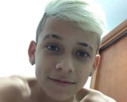 Página oficial do cantor mc pedrinho. Cabelo Do Mc Pedrinho Cortes Cores E Fotos