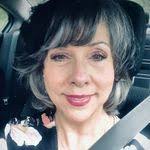 Lori Kohan's Instagram, Twitter & Facebook