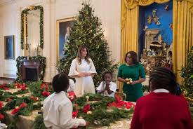 She S Like An Angel Melania Trump Stuns In Dior For Unveiling Of White House Christmas Decorations White House Christmas White House Christmas Decorations Beautiful Christmas Decorations