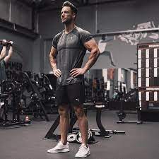 30 Best Stylish Summer Gym And Workout Outfits Gym Outfit Men Gym Style Mens Workout Clothes