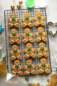 A gingerbread man is a biscuit or cookie made of gingerbread, usually in the shape of a stylized human being, although other shapes, especially seasonal themes. Gingerbread Men Cookies Best Gingerbread Cookie Recipe
