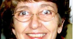 Anne Pound's Instagram, Twitter & Facebook