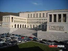 Lucia studies at scuola superiore europea per interpreti e traduttori of trieste. Universita Di Trieste Da Record Censis Scuola Interpreti E Giurisprudenza Ai Vertici Nazionali