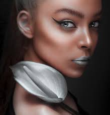 Glorious Beauty And Editorial Portrait Photography By Omid Khodabandeh Portrait Photography Best Portrait Photography Beauty Photography