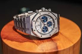 The octagonal bezel is inspired by the porthole of a ship, giving the watch an overall nautical feel. Hands On The Audemars Piguet Royal Oak Selfwinding Chronograph In 38mm Hodinkee Audemars Piguet Royal Oak Audemars Piguet Luxury Watches For Men