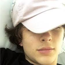 Anna Mccarley's Instagram, Twitter & Facebook