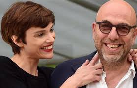 Il regista livornese, erede della commedia all'italiana. Paolo Virzi E La Toscana Quel Film Agrodolce Che Non E Mai Finito L Arno It