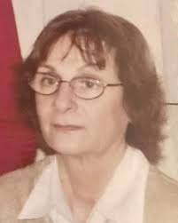 Patricia Pandolfi's Instagram, Twitter & Facebook