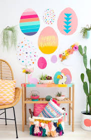 Today, i'm sharing multiple easter decoration ideas you can make yourself at home. Diy Giant Easter Egg Wall Art A Kailo Chic Life Giant Easter Eggs Diy Easter Decorations Easter Egg Decorating