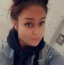 Just got hit up by the Romanian scam with the fake jewelry and the 'please  help my family' routine at the Shell in Fortuna. She jumped into their very  expensive out of