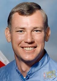 Astronaut Biography: Mark Brown