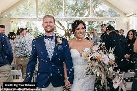 2009 yilda u mal meninga kubogining birinchi mavsumida. Freedomroo Groom Crushed By Excavator Three Days Before His Wedding Learns To Walk Again Australiannewsreview