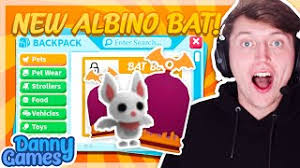 OPENING *LOADS* OF BAT BOXES 🦇