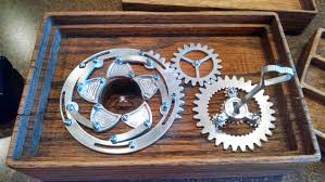 It's so easy to add a personal touch to a wooden ring box, be it for your wedding rings on your wedding day, a gift for a special friend, or for your own jewelry. These 9 Diy Ring Boxes Are The Ultimate Valentine S Day Surprise Make