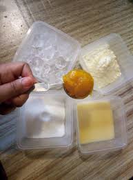Cara membuat frosting krim kental. Buat Sendiri Whipping Cream Putar 6 Minit Dah Siap Vanilla Kismis