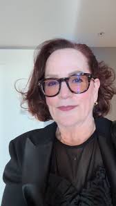 All jazzed up to do some comedy!