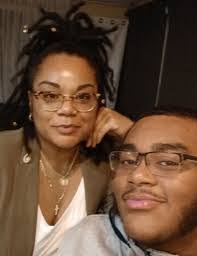 Crystal Headley's Instagram, Twitter & Facebook