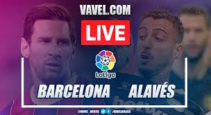 Também conhecido como barcelona, barça ou ainda pela sigla fcb. Gols E Melhores Momentos De Barcelona 5 X 1 Alaves Pelo Campeonato Espanhol 08 03 2021 Vavel Brasil