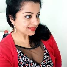 Rose Samson's Instagram, Twitter & Facebook