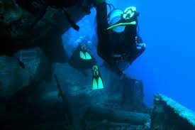 معدات الغوص Hisour والفن تاريخ معلومات السفر