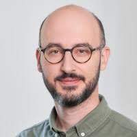 100+ perfiles de «Zemp»