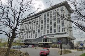 See 479 traveler reviews, 328 candid photos, and great deals for aja warnemuende, ranked #8 of 22 hotels in warnemunde. Blick Vom Parkhaus Aufnahme Von Aja Warnemunde Tripadvisor