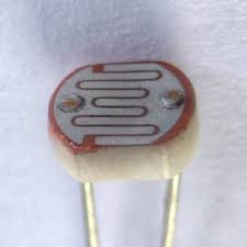 Indique que ne pas tenir compte de l'information jointe peut conduire à de faux résultat ou ♦ during operation, the lamps and the surrounding parts become extremely hot and remain so for some time. Photoresistor Wikipedia