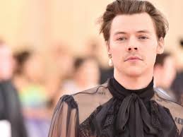 Alright harry, your turn first. æƒ³æ›´äº†è§£harry Styles ä½ å¿…è¦çœ‹çš„10 ç¯‡æ–‡ç«  æŒçºŒæ›´æ–° Elle Hk