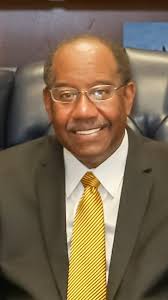 Larry Hardaway's Instagram, Twitter & Facebook