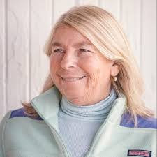 Amy Saia's Instagram, Twitter & Facebook