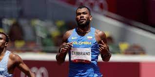Medalla de oro de richard carapaz queda plasmada en playa alta, su comunidad de origen. 9d7p5btyrtelhm